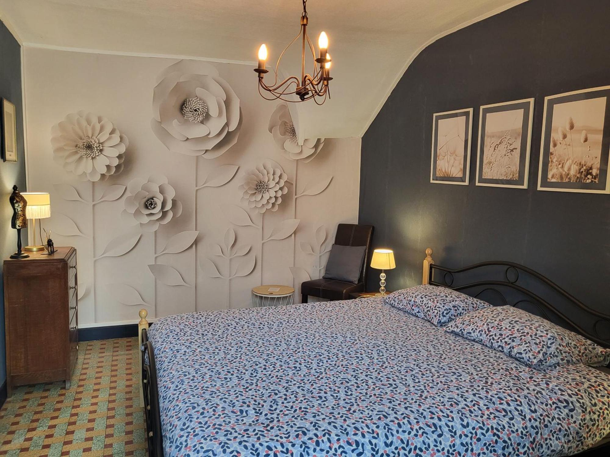 Chez Jean Villa Greez-sur-Roc Luaran gambar
